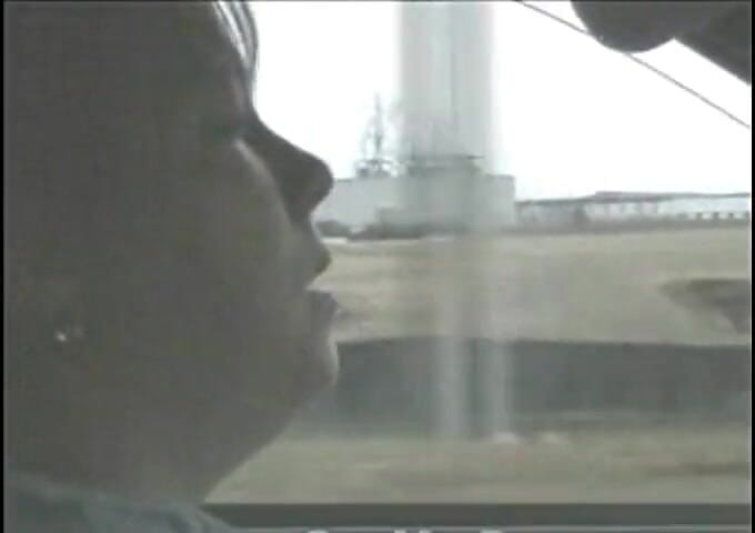 Smoking Dawn: Huge cigar in the car