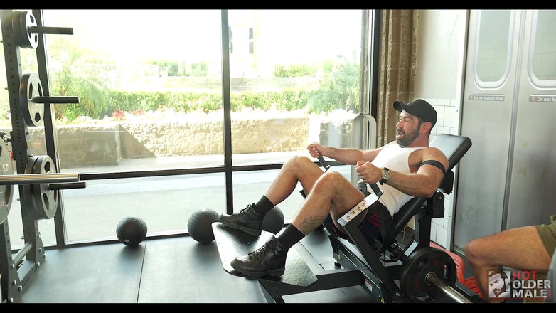 Pantheon men: Gym Daddies Roman and Adam Continue Their Workout at Home