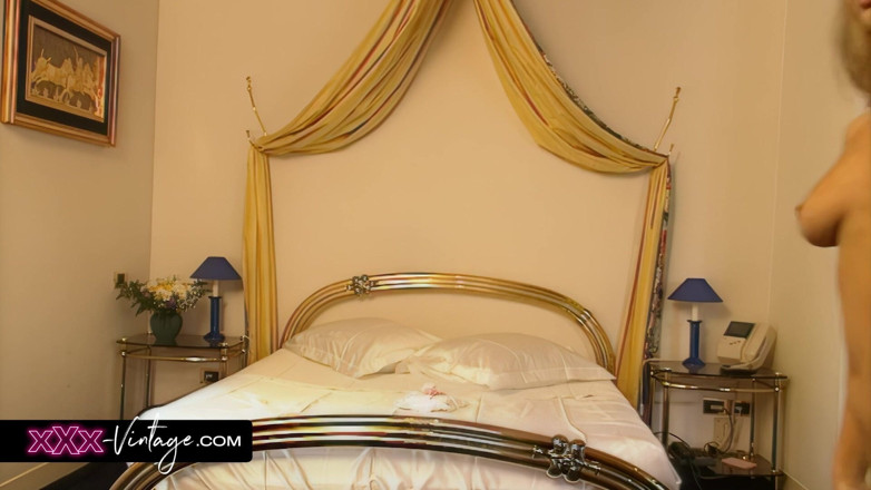 XXX-Vintage: The Passion of the Newlyweds