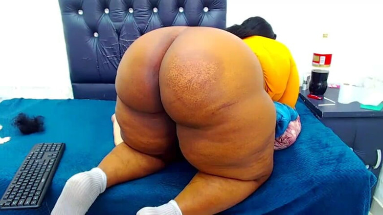 Big black clapping booties: Jack off to My Monstrous BBW Ass, Episode 1042