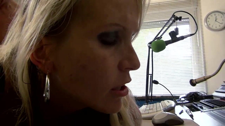 Deutschland porn: Máy bay bà già tóc vàng cưỡi con cu to