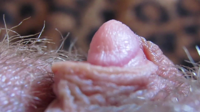 Cuteblonde666: Clítoris grande y duro en extremo de cerca