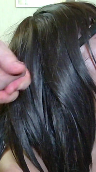 Yeni biseksüel üçlü grup seks. MMF. Evli kadın biseksüel köleyi kocası için davet ediyor. Tam sahne. Ep 25221