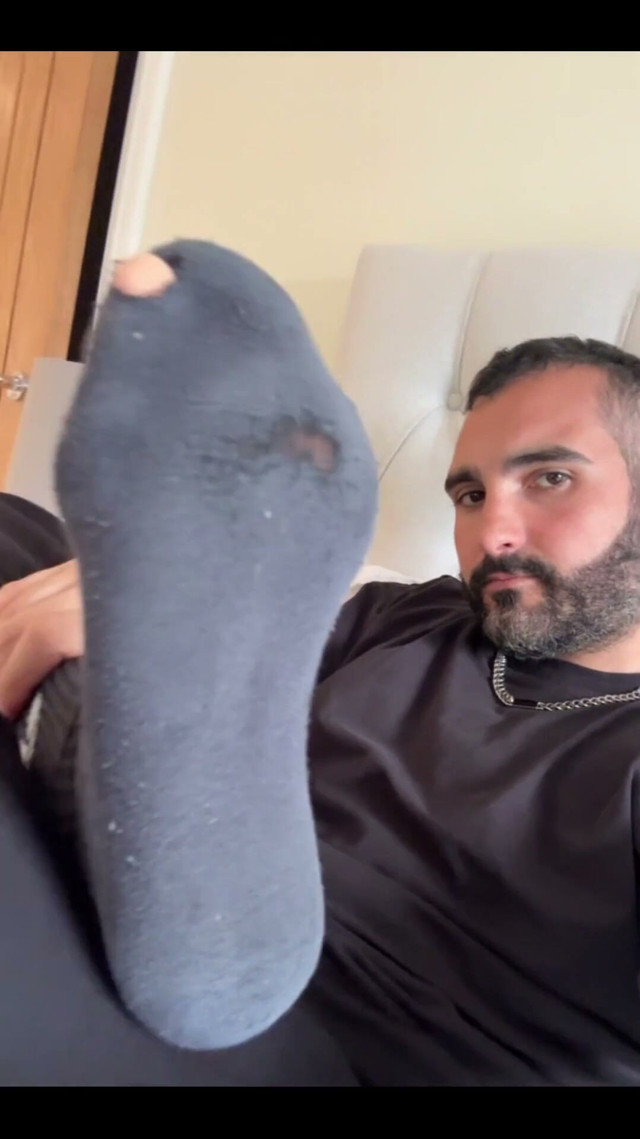We All Know You Want to Have Your Nose There Within My Toes (Growing teddy)