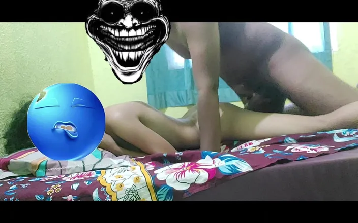 Yours_Pooja69: First Time Blowjob and Doggy Style of Desi Indian Marathi...