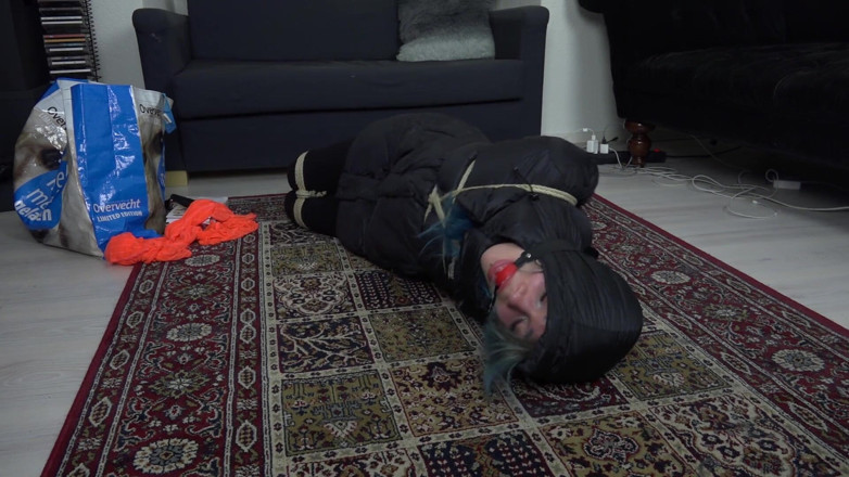 Restricting Ropes: Luna grey - seks bondage pakai jaket hd