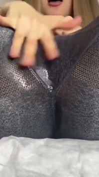 Non-stop Squirt: First Video Without a Pause for Jerking off