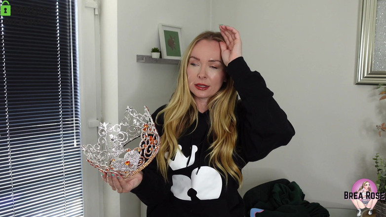 Brea Rose: Mv Crown e Merch Unboxing 2022