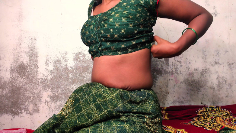 ExcitedWomen: Indian Village Hot Women Sexy Pussy Compilation Creampie