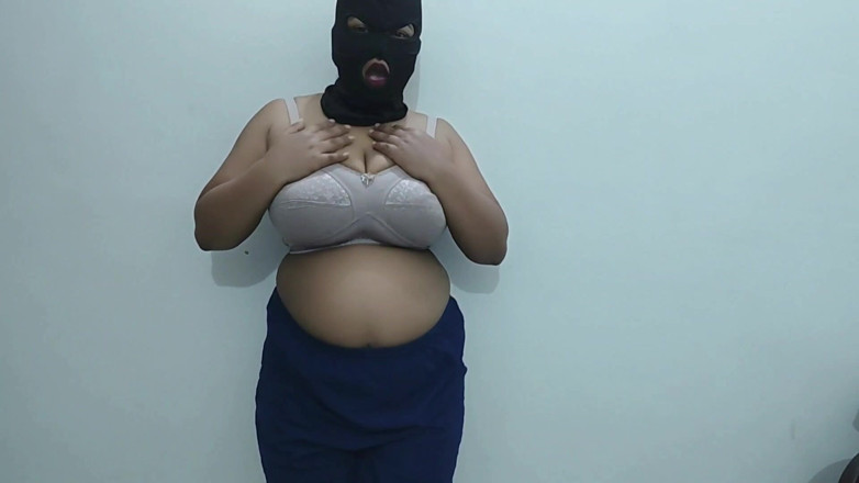 Niharika Thakur: Indisch meisje Rohini videochat