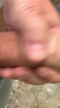 Fetter schwanz im freien 4