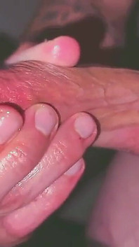 Ünlü Canavar Penis Yayıncısı Web Kamerasını Açık Unuttu