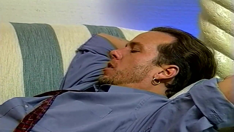 Goldenxtapes: Intenzivní olizování a prstění vagíny až do orgasmu