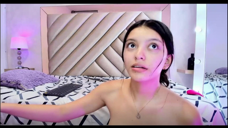 Prisila Devid: Ten chłopak wykorzystuje sytuację i pieprzy mnie i podoba mi...