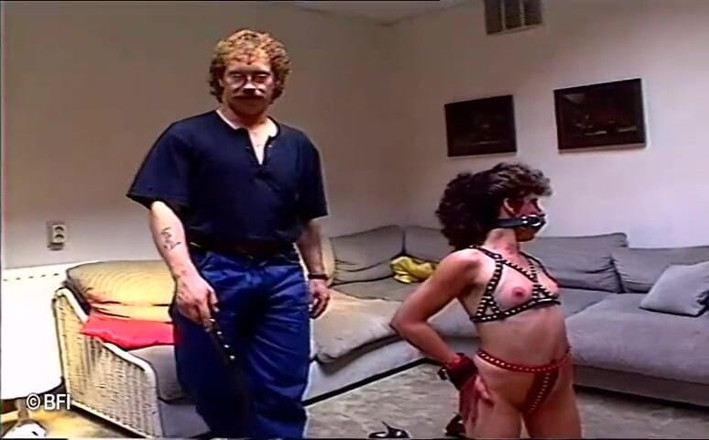 Dominate That Babe: Una aventura de esclava holandesa con chico cachondo