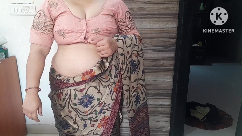 Salmaan001: Terzi ustası Hintçe seste sert seksi yengeyi sikiyor