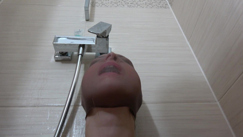 Wanilianna: Total nylon encasement with golden shower