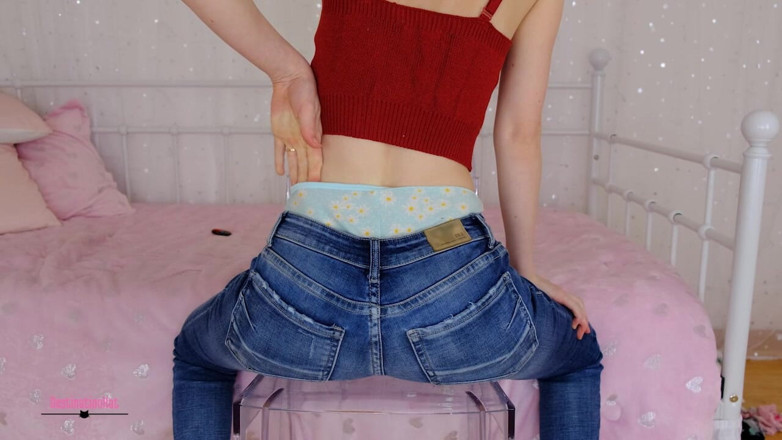 Destination Kat: Light Wedgies