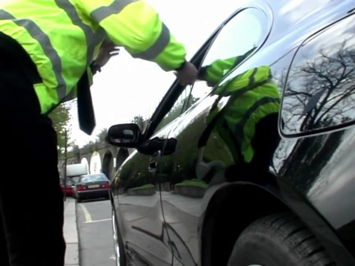 UK Naked Men: Sweeney 2 - 交通警察