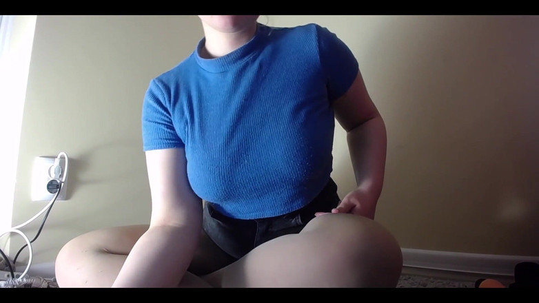 JuiceLussie: Obrovská přírodní prsa