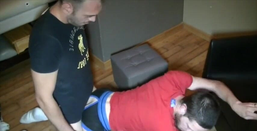 Crunch French bareback porn: To jest Kilian My Slut French Total Uległy w Jockstrpa...