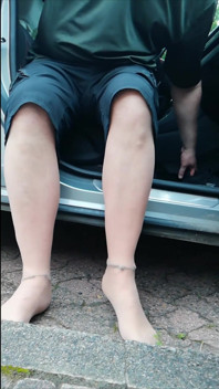 브라운슈바이거 웨스트슈타트에서 산책한 카르멘 Nylonjunge