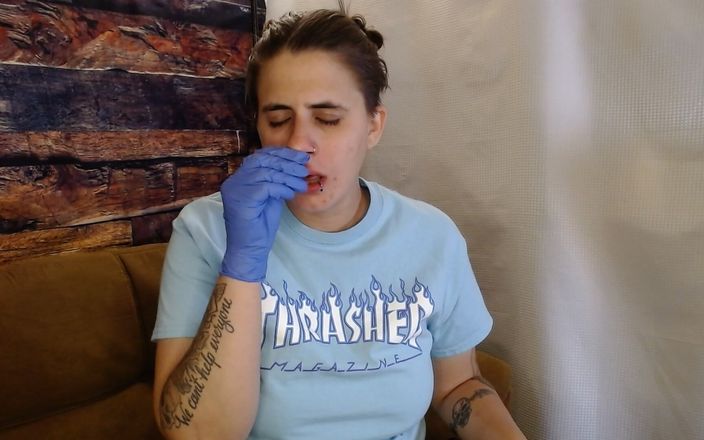 TLC 1992: Estornudos en guantes de látex
