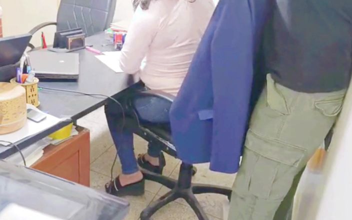 BBW LATINA: आखिरकार मुझे अपने ऑफिस में चोदने के लिए अपना सहकर्मी मिल गया भाग 2