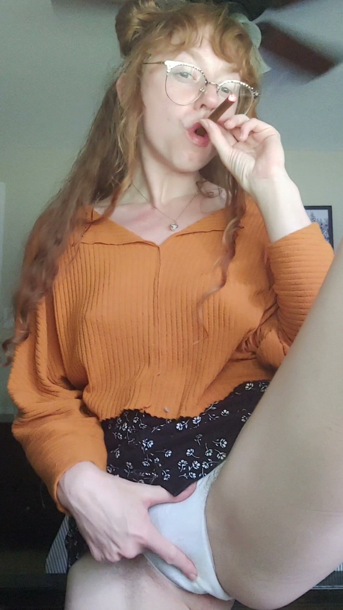 MandyFrizzle: Kouření a škádlení