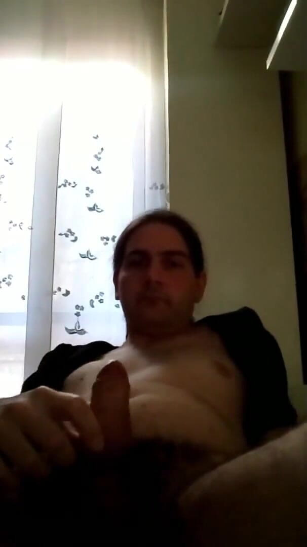 Curiossone2: I play with my cock