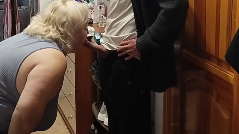 Zona901: Свекруха, кур'єр із сексом