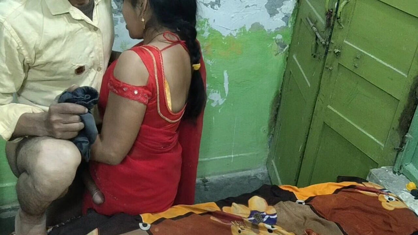 Indian Housewife and Husband Wife Desi Chudai (HotSangita)