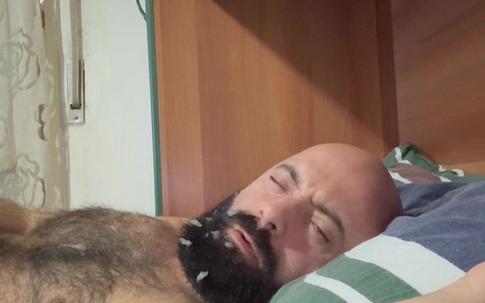 Carlos Verga: Masturbacja i wielki finał