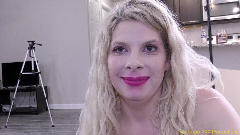 Rex Ringo XXX Productions: Lendária estrela pornô Kinzy Jo grávida de 4 meses engole meu...