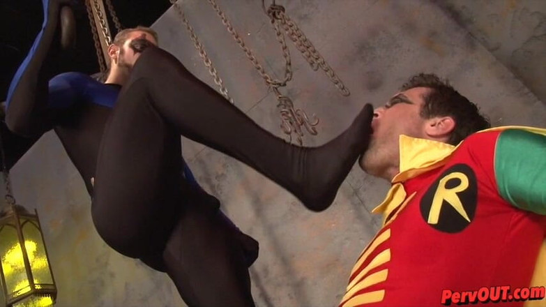 ManUpFilms: Nightwing Vs Robin