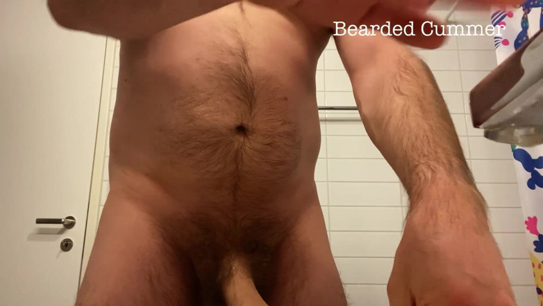 Beardedcummer: Peludo oso grande JO gran polla de corte - hinchando, dedo...