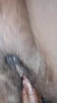 泰米尔人妻后入式粗暴性爱，她的呻吟是如此热辣