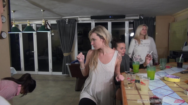 Czech Pornzone: Euro Pornostars beine weit offene woche vol.12