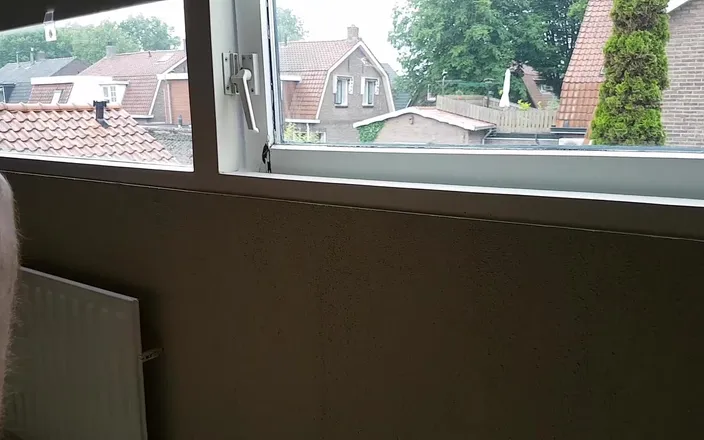 Double-Dutchies: Horny Suck in Front of Open Window - Multi-angle