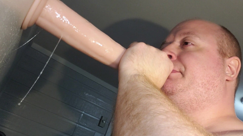 Charlieboy69: Oral adânc în gât uriaș de 10 inci - Elite, pula regelui