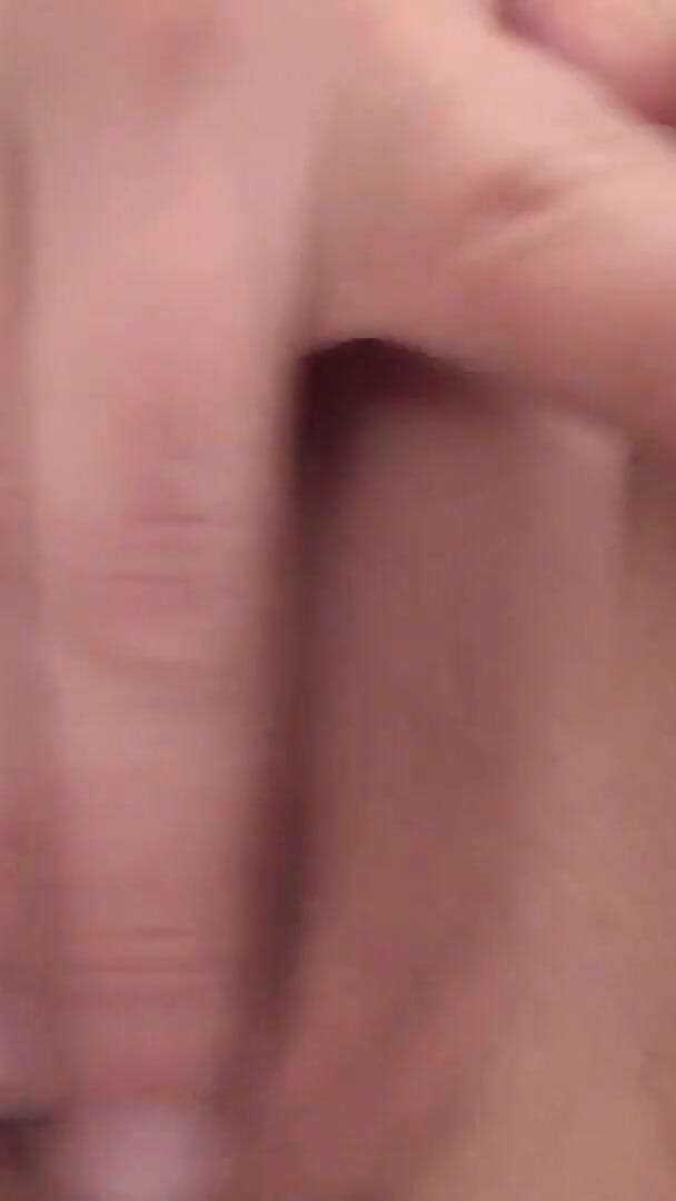 Young Girl Plays with Herself Take 6 (Linda Steele)
