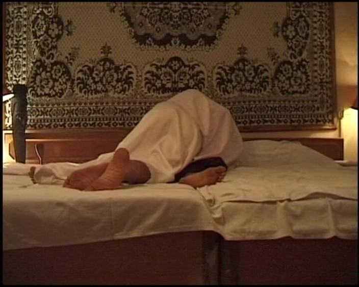German Amateur Videos: Ze is een prachtige Arabische babe uit Duitsland die werd...