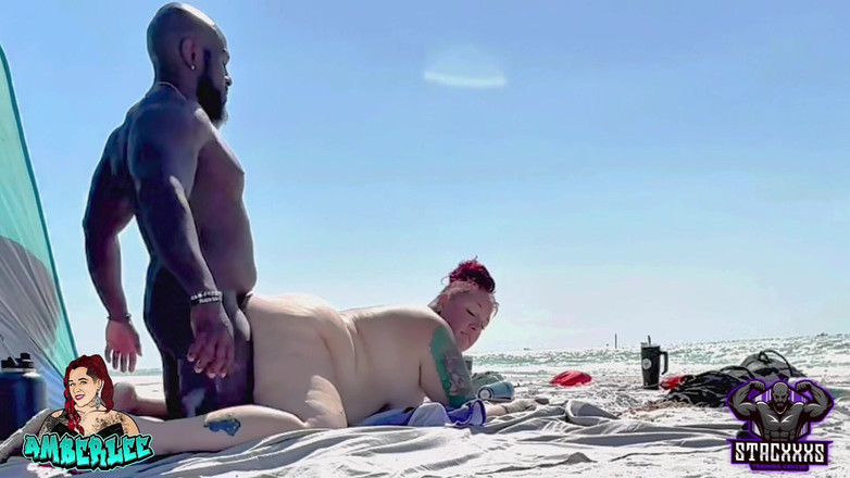 StacXXXs: Stacxxxs představuje: Fun Time Island W / Amber Lee