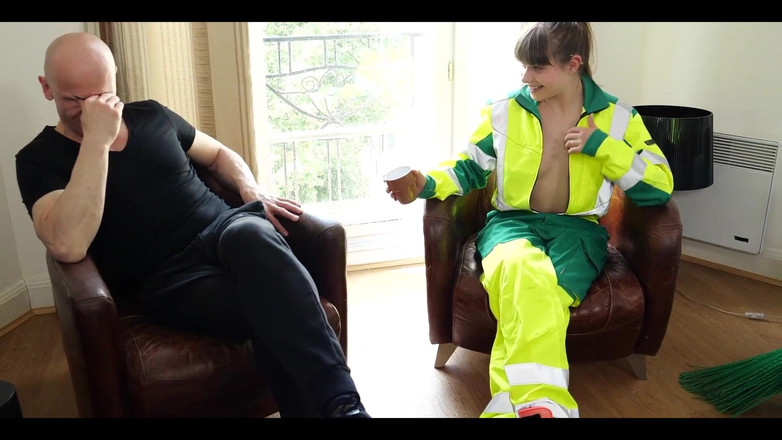 HPG Production: Ngôi sao Pháp Luna Rival càn quét đường phố 1