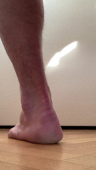 Mainan prostat dan kaki