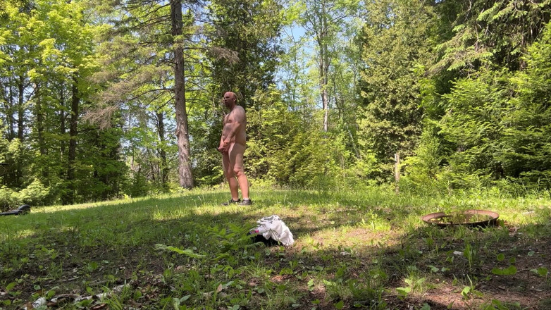 Bigwhitecock: Desnudarse afuera