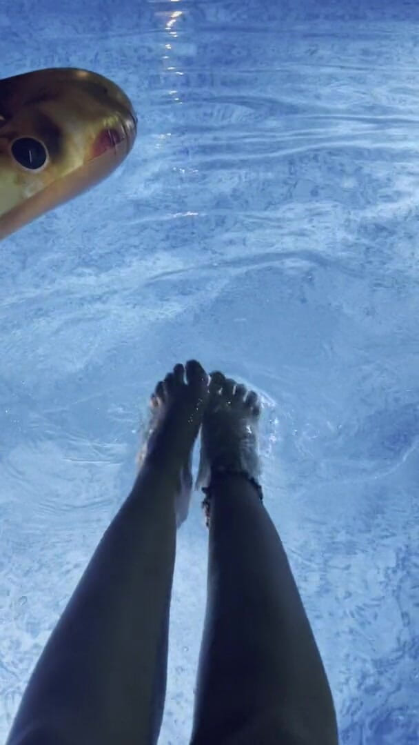SassyTiff: Feet in the water