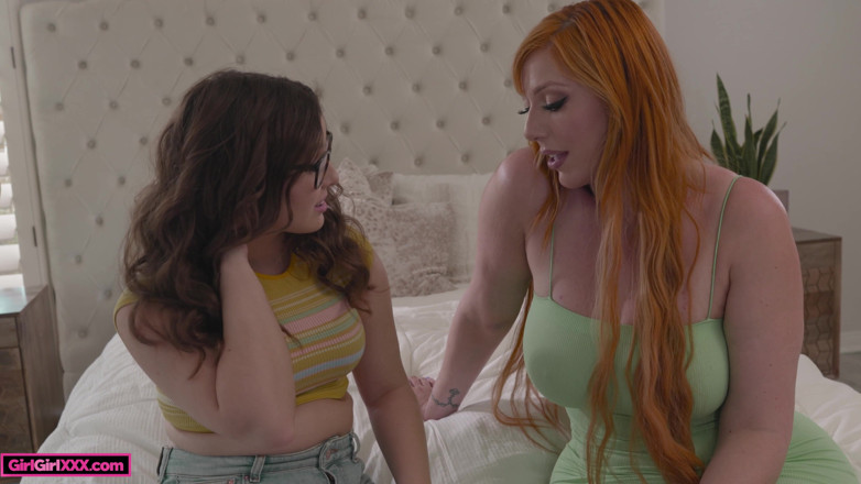 FamilyXXX: Madrastra con curvas Lauren Phillips consigue que Leana abra