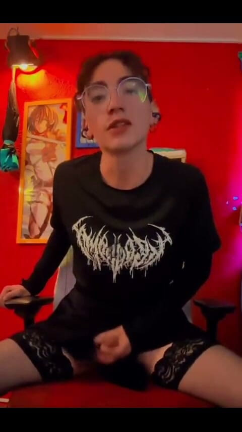 KittyKatFemb: Tu vas me rendre heureux ?