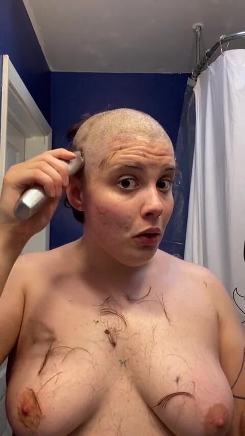 Adama Daat: Hairless whore: going completely bald and browless with a fetish...